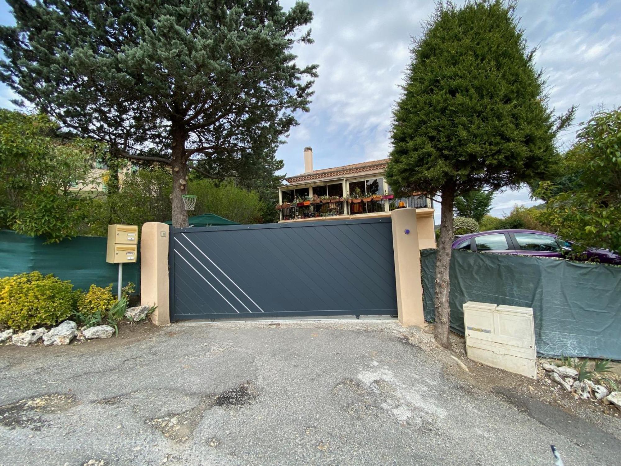 Appartement Neuf Bas De Gorges Du Verdon A *